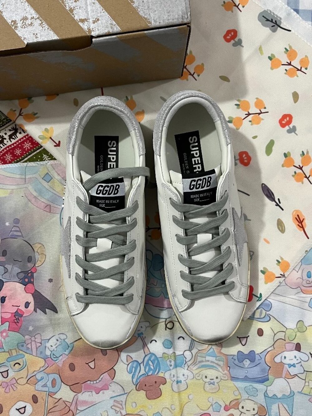 Golden Goose Super-Star Sneakers (Silver Glitter Star / Distressed Finish)
